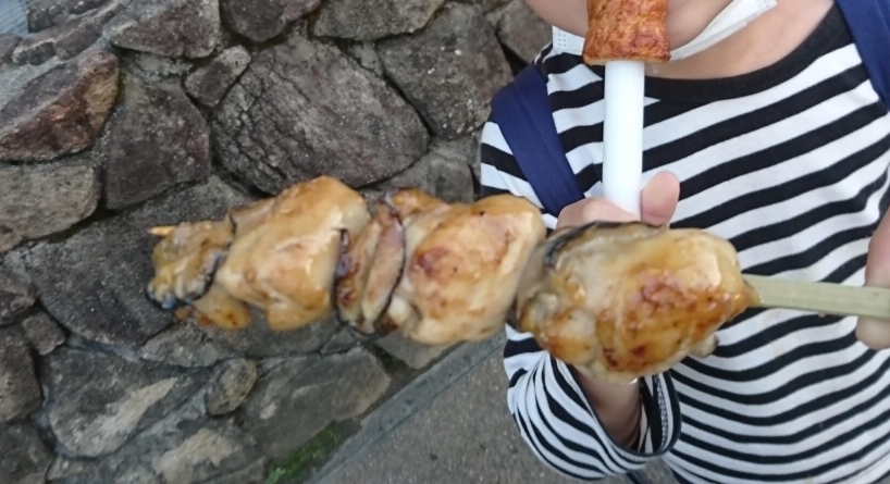 宮島で食べ歩き・牡蠣の串