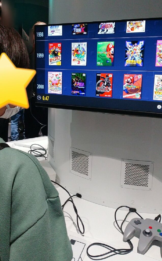 ニンテンドーミュージアムの体験コーナーにて。ニンテンドークラシックSPで６４のゲームをプレイ。