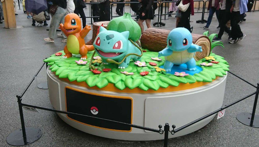大阪・関西万博のポケモンオブジェ、ヒトカゲとフシギダネとゼニガメ。